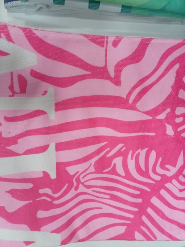 Swimming Towel 90x140 - Image 3