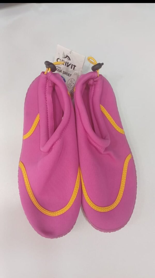 Aqua Shoes